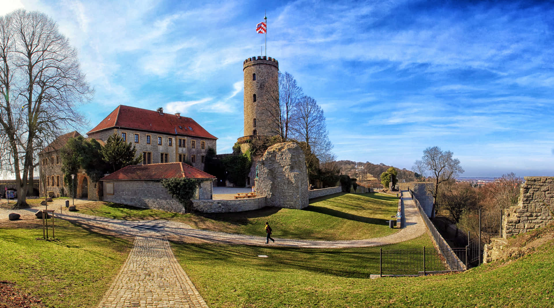 Medieval_ Castle_with_ Tower_ Panorama Wallpaper