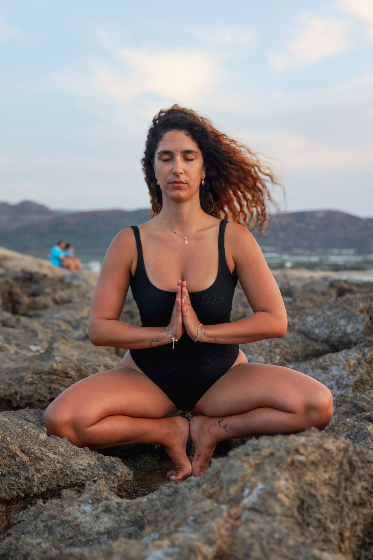 Meditacióny Yoga Al Aire Libre Fondo de pantalla