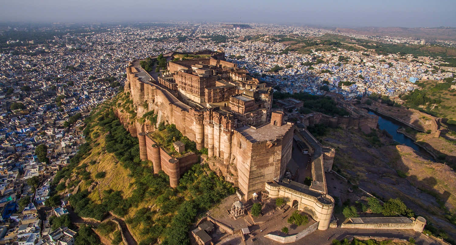 Udskift billede af Mehrangarh fort Hill Aerial View Wallpaper