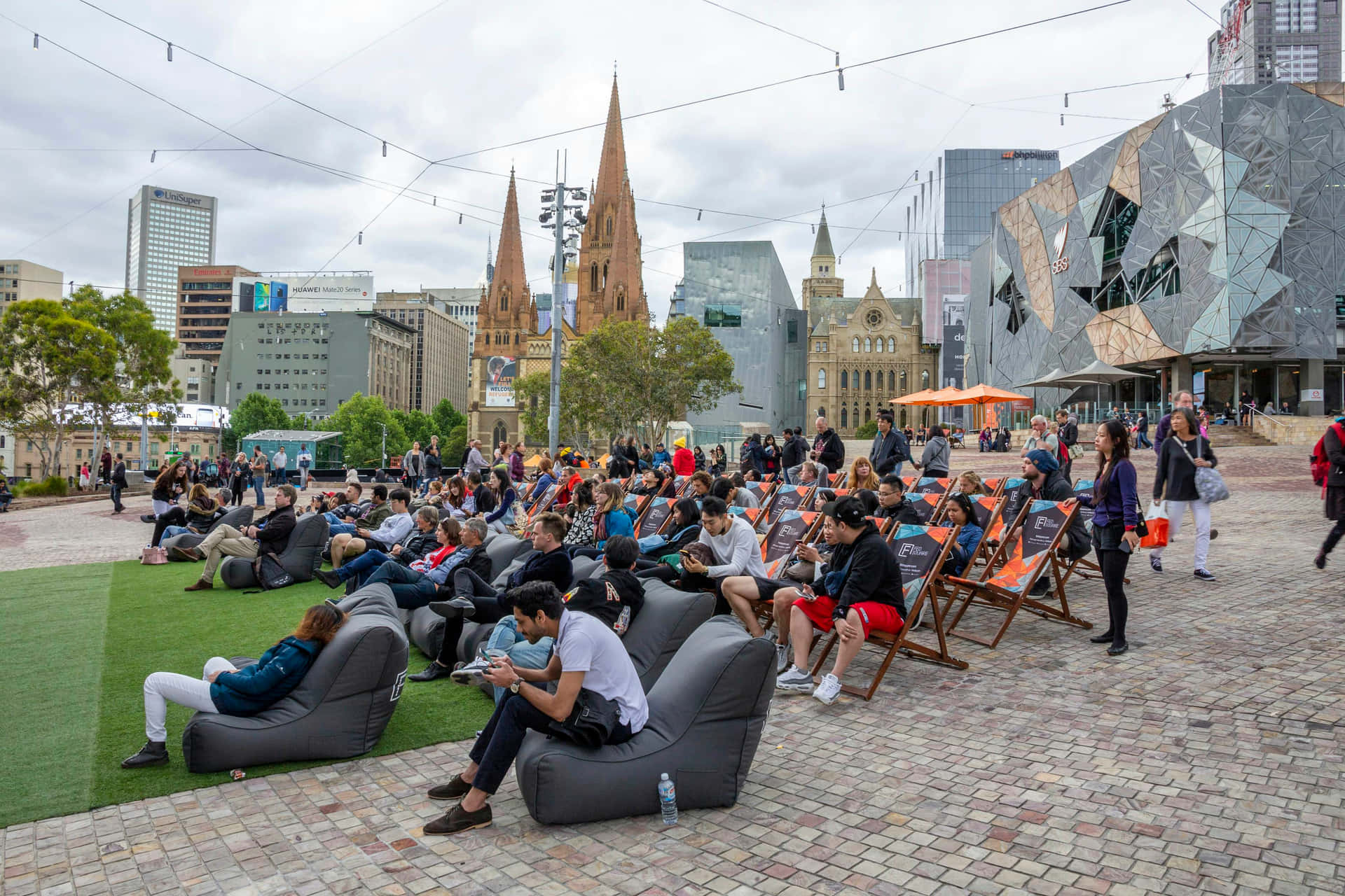 Melbourne Federation Square Relaxation Area Wallpaper