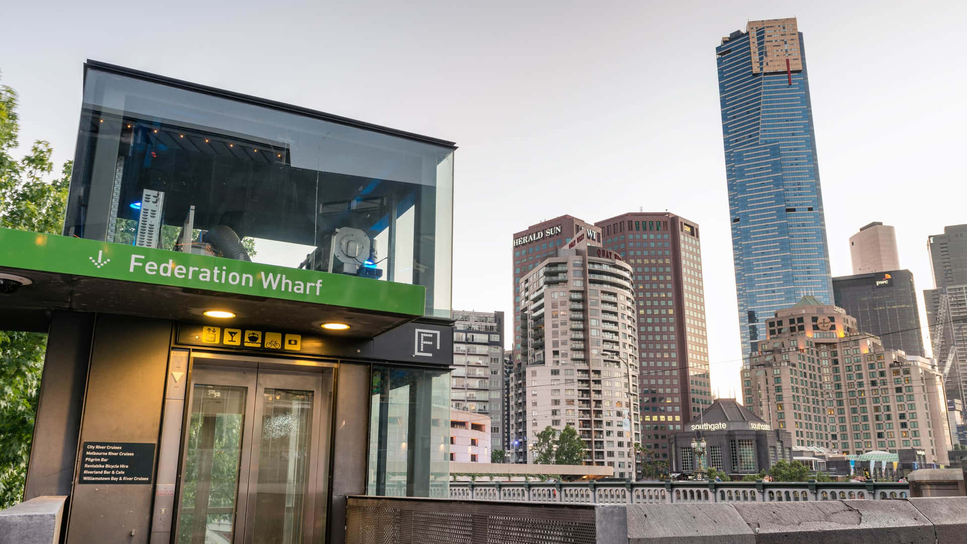 Melbourne Federation Wharf Elevatorand Skyline Wallpaper