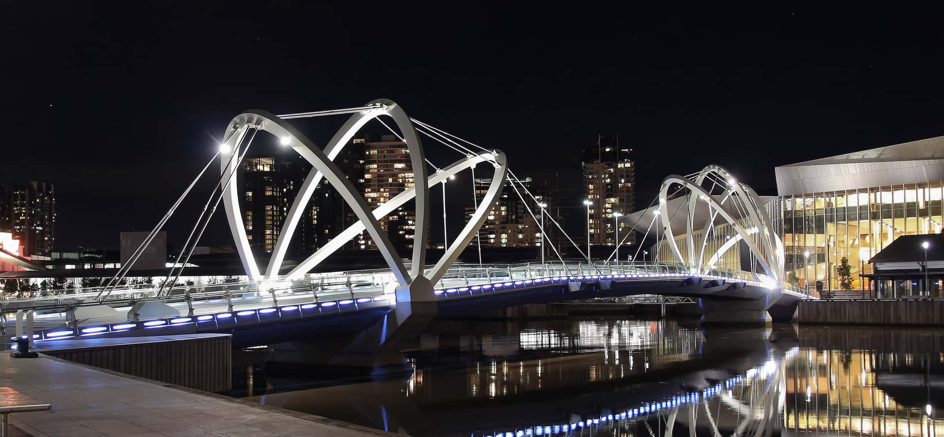 Melbourne Seafarers Bridge Night View Wallpaper