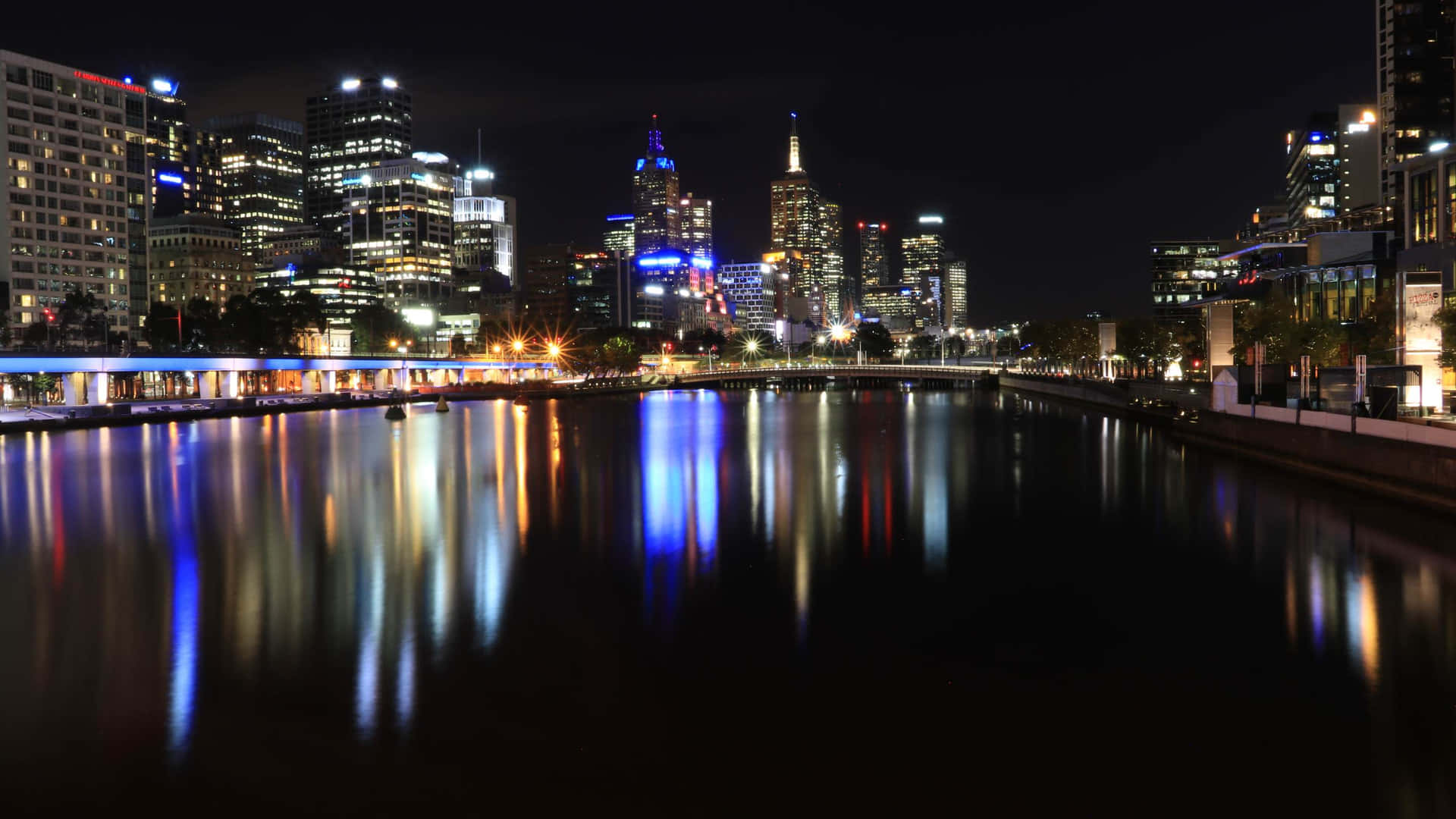 Pemandangan Malam Skyline Melbourne South Wharf Wallpaper