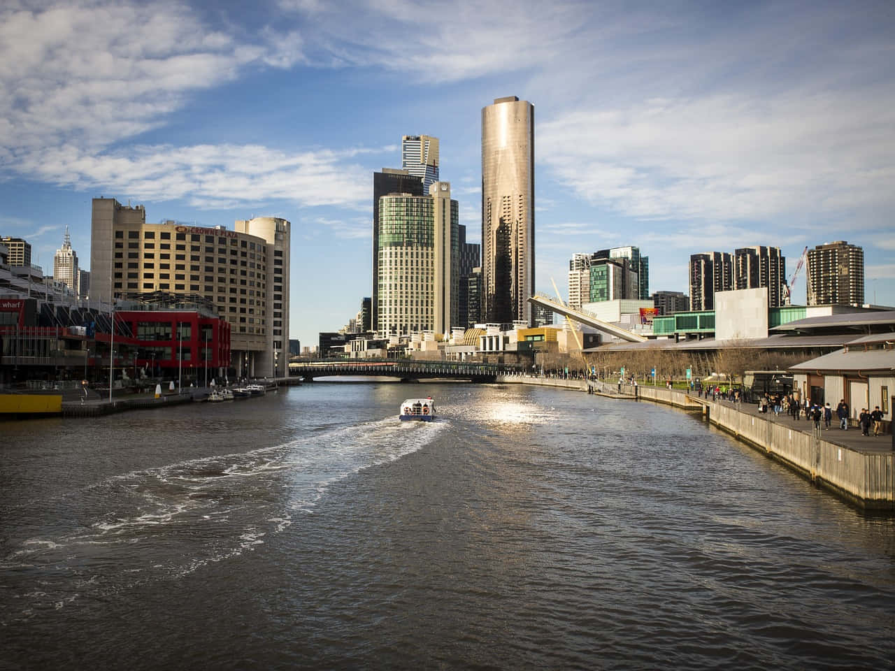 Pemandangan Skyline Sungai Yarra South Wharf Melbourne Wallpaper