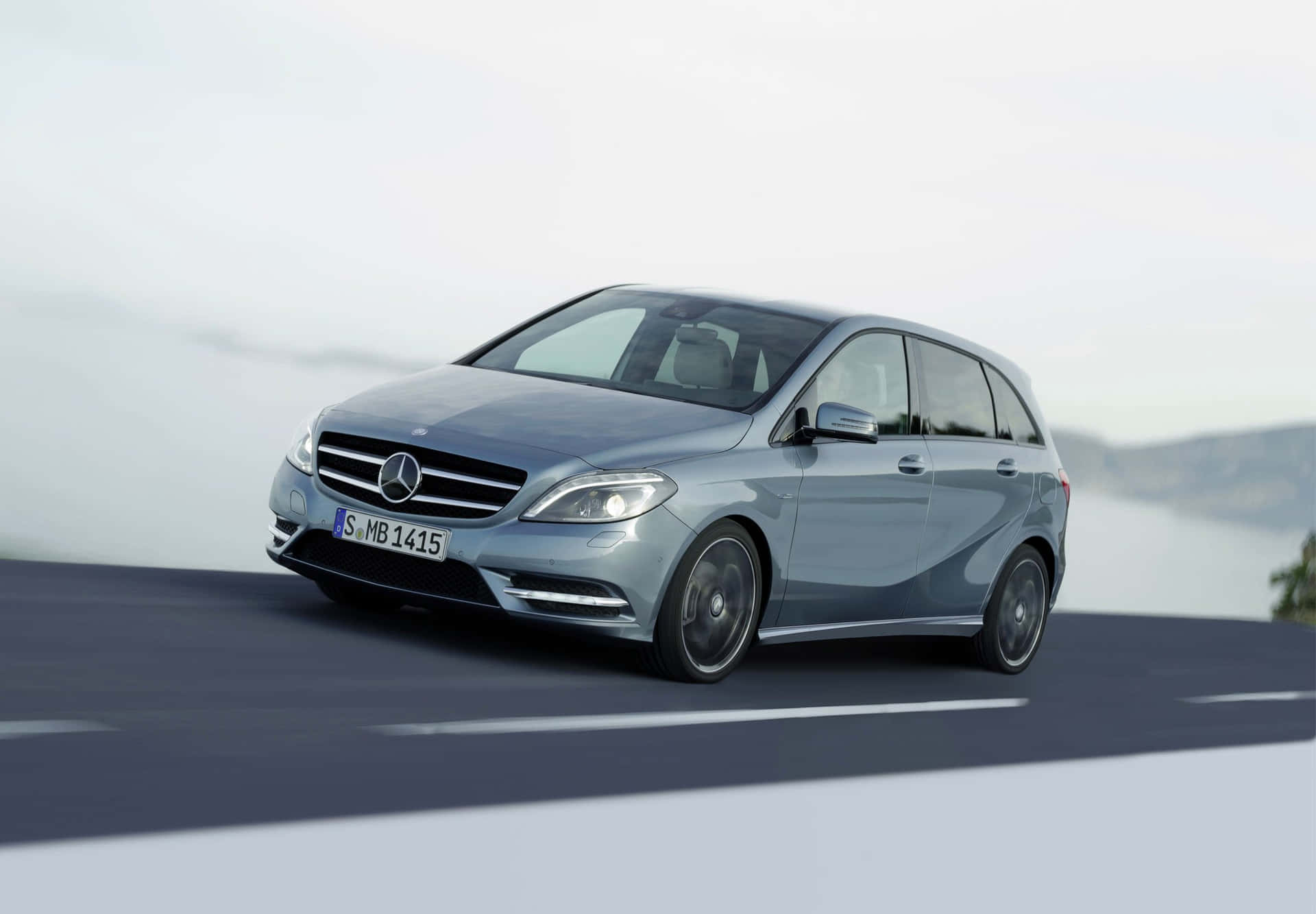 Captivating Mercedes Benz B-Class Luxury Experience Wallpaper