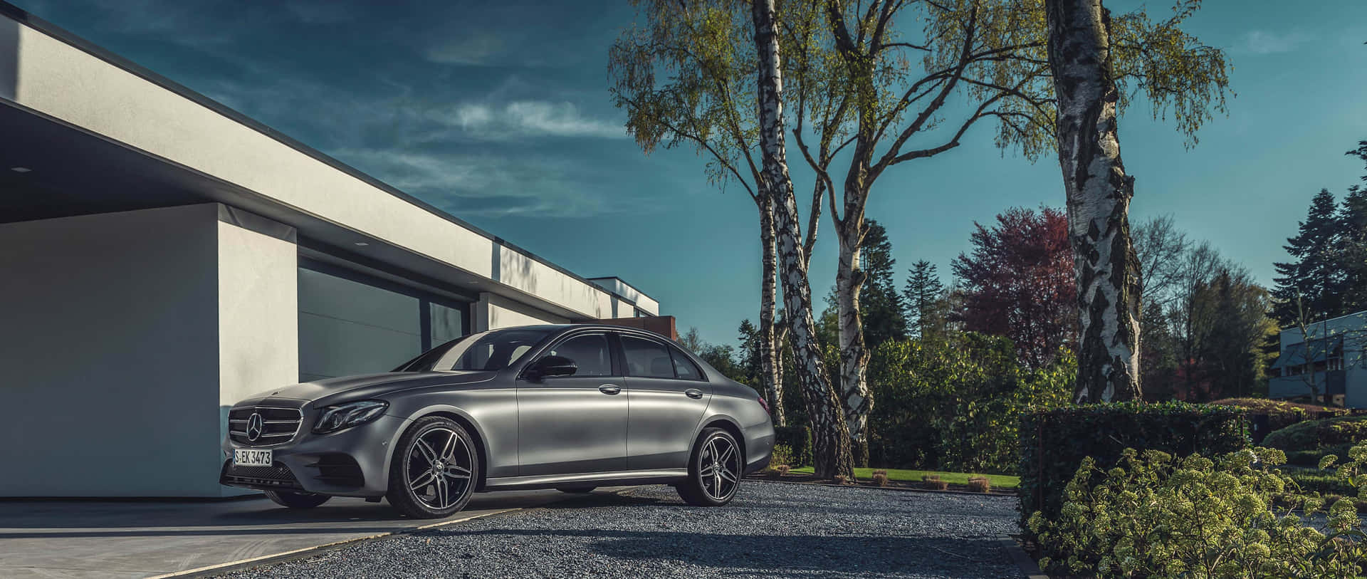 Dieperfekte Balance Von Stil Und Luxus - Mercedes-benz E-klasse Wallpaper