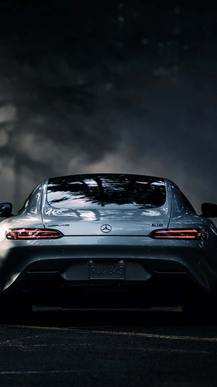Nyd vejen i luksus med Mercedes-Benz iPhone tapet. Wallpaper