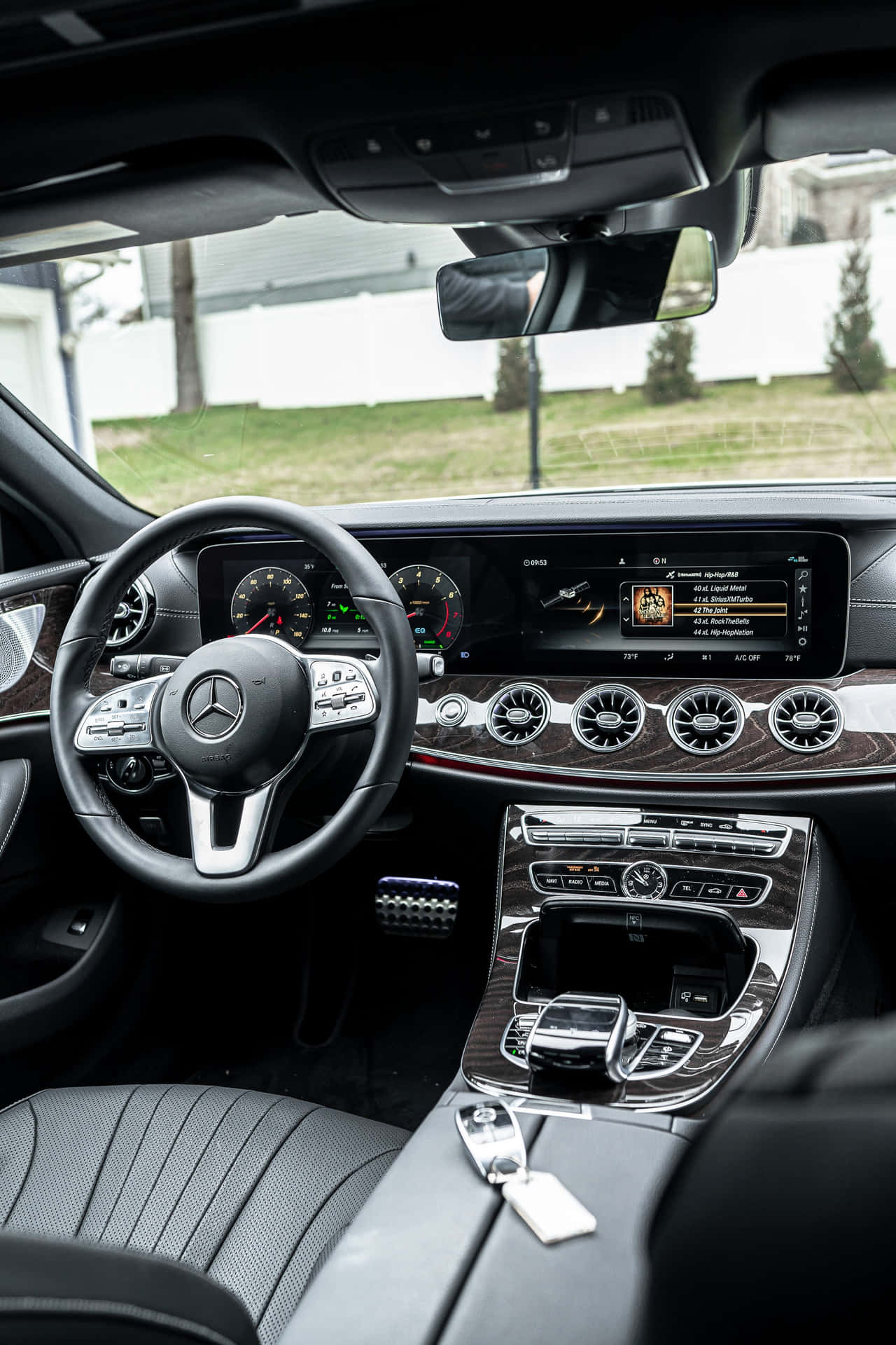 Mercedes Benz Luxury Car Interior Wallpaper