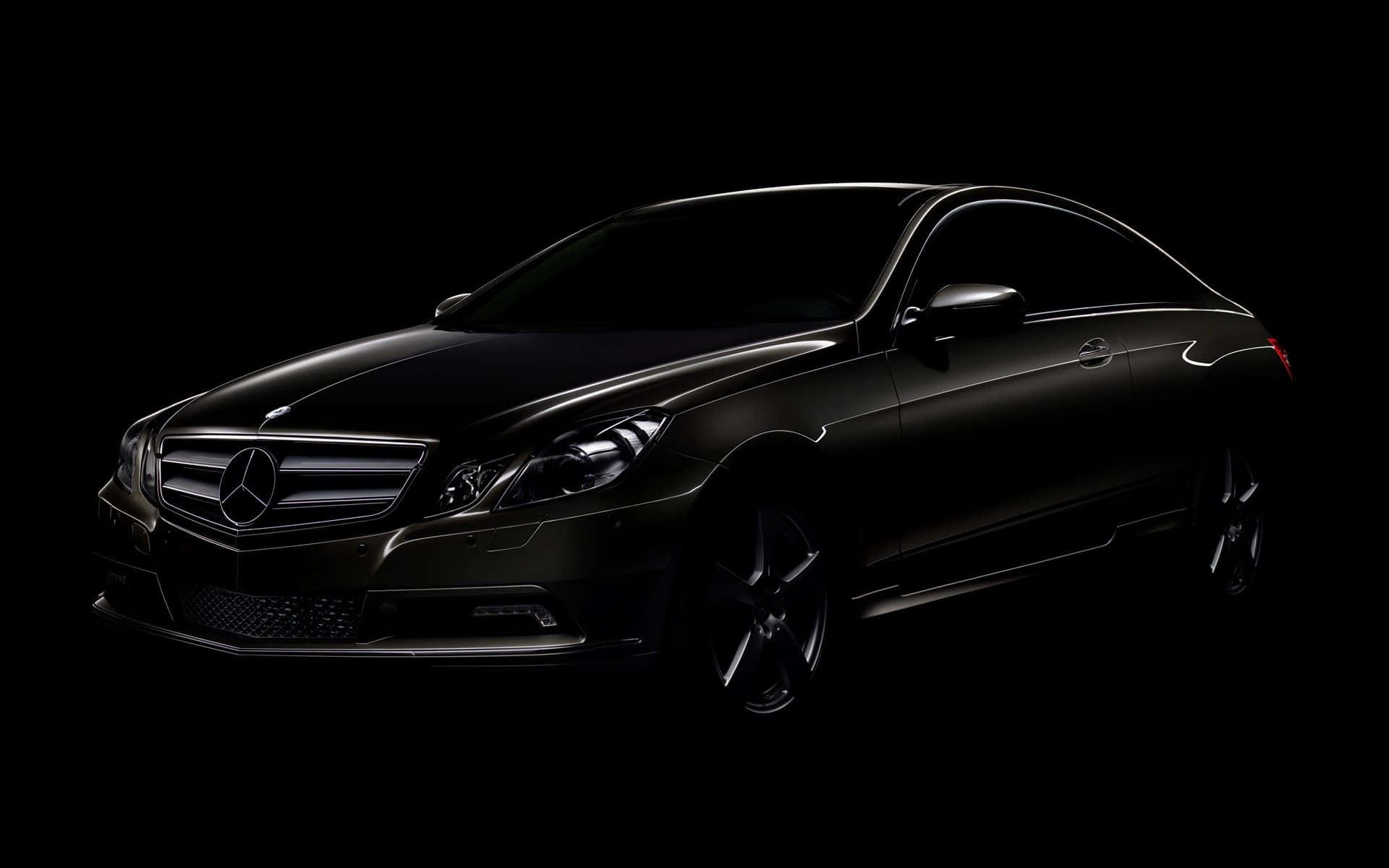 Reaching New Heights in Luxury - the Mercedes Black Wallpaper