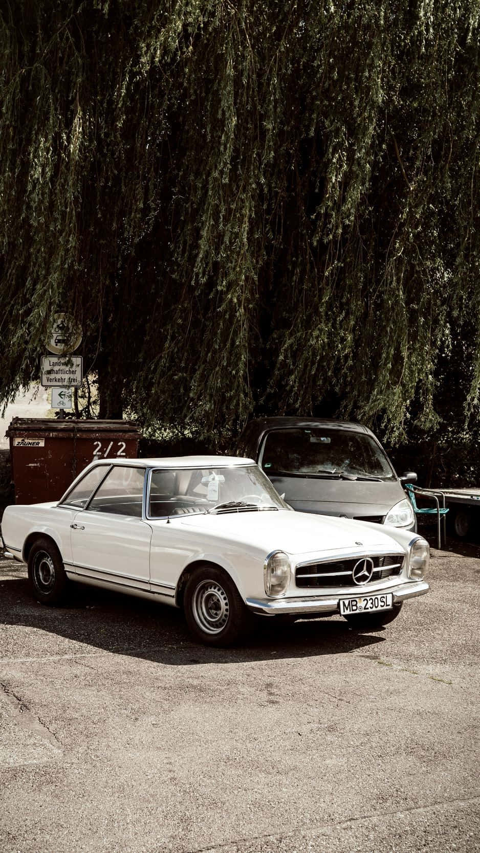 Mercedes Classic White Vintage Iphone Wallpaper