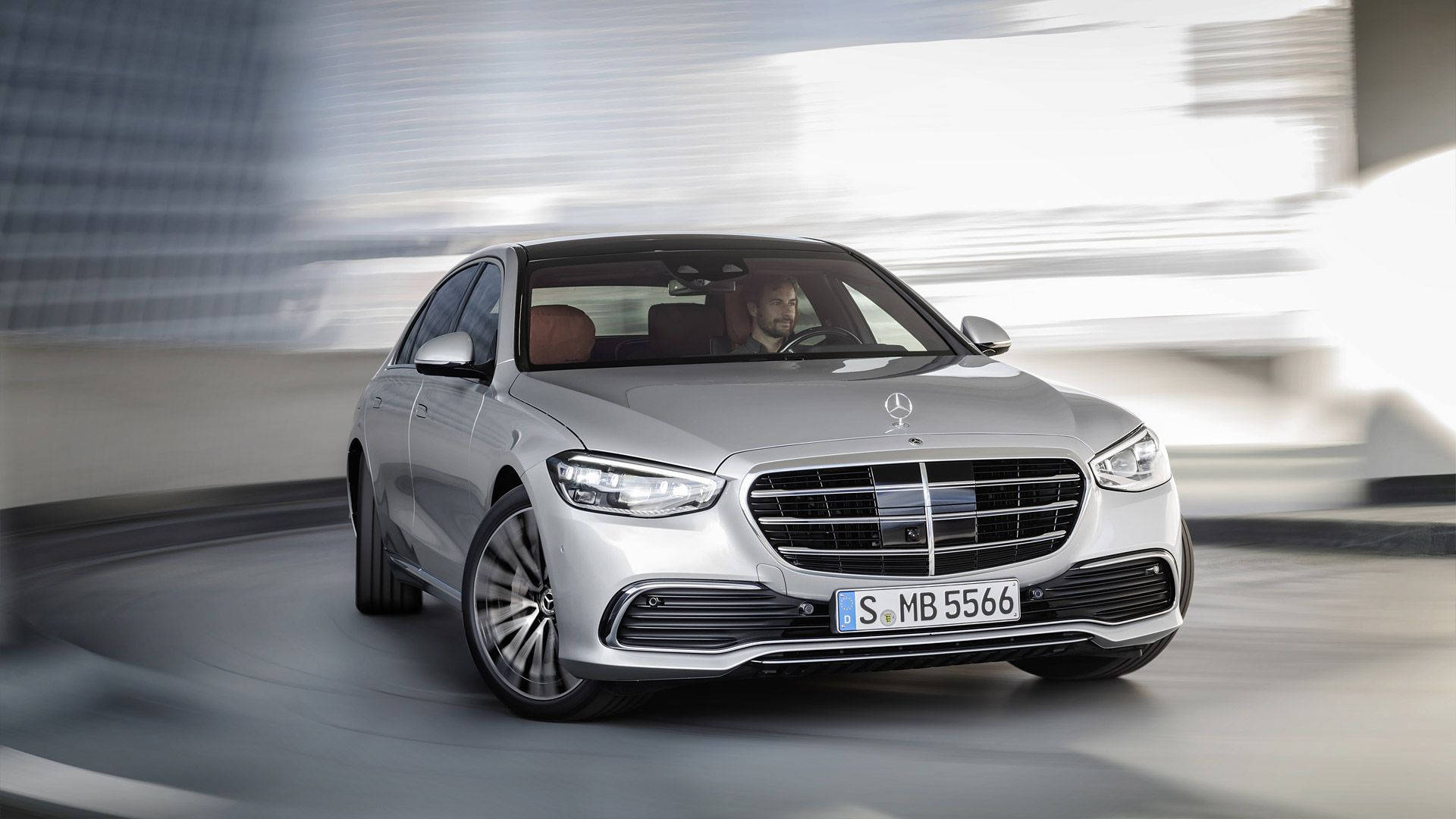 High-Speed Luxury Mercedes - A Symbol of Success Wallpaper