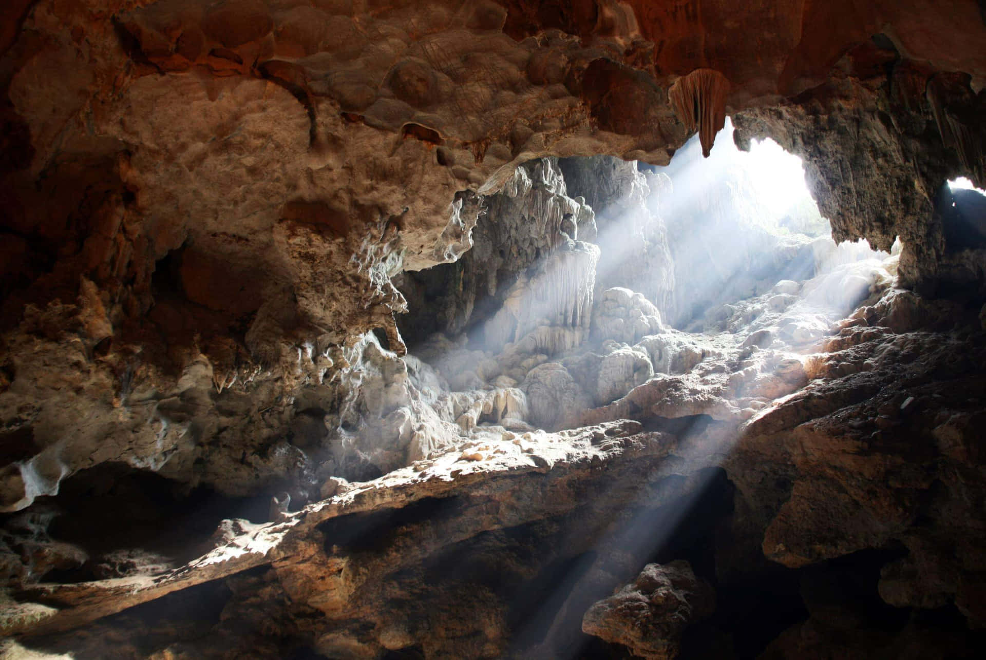 Mesmerizing Stalactite Formation In A Mysterious Cave