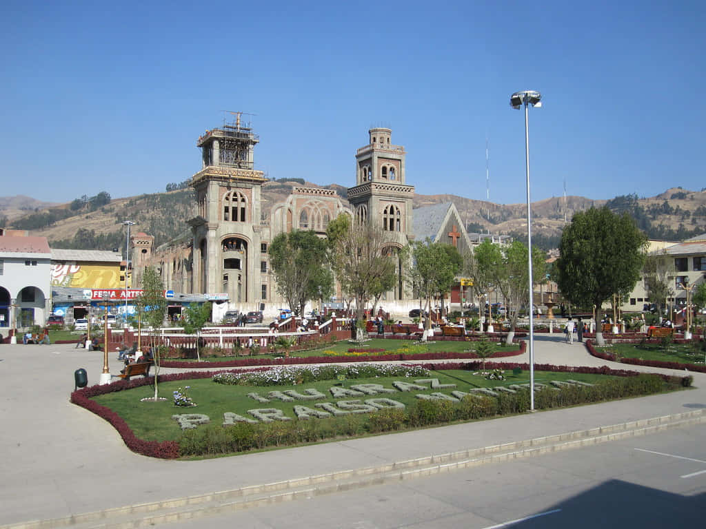 "mesmerizing View Of Plaza De Armas In A Sunny Day" Wallpaper