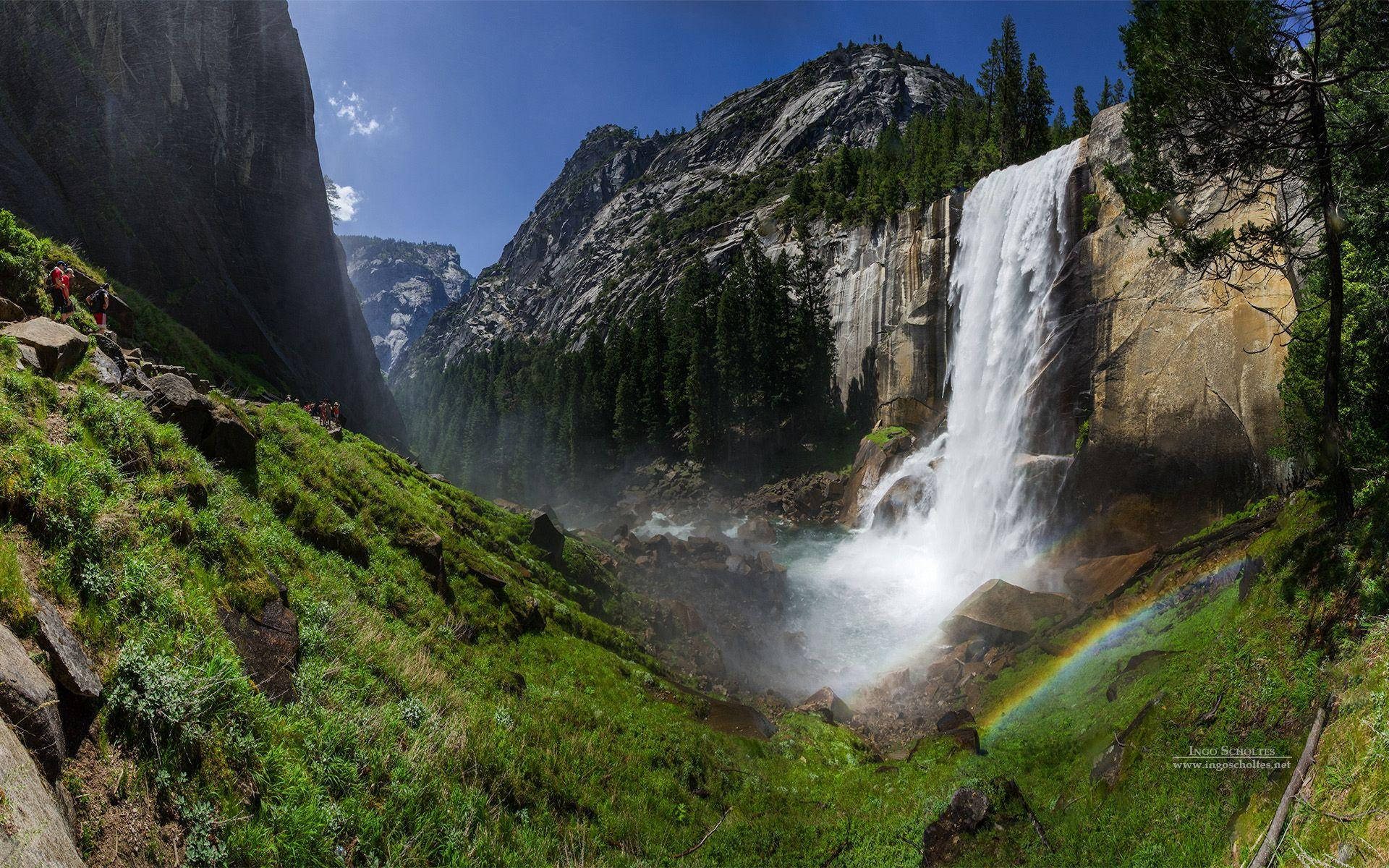 Mesmerizing View Of Yosemite National Park Wallpaper