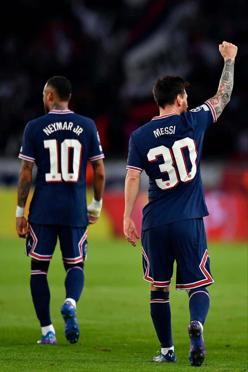 Messi and Neymar wallpaper - Sự kết hợp đáng sợ của hai siêu sao Messi và Neymar đã làm mưa làm gió trên sân cỏ nhiều năm qua. Bạn đừng bỏ lỡ cơ hội xem những hình nền đẹp đôi hai người này và cùng tưởng nhớ những kỷ niệm đầy cảm xúc mà bộ đôi này đã mang lại.