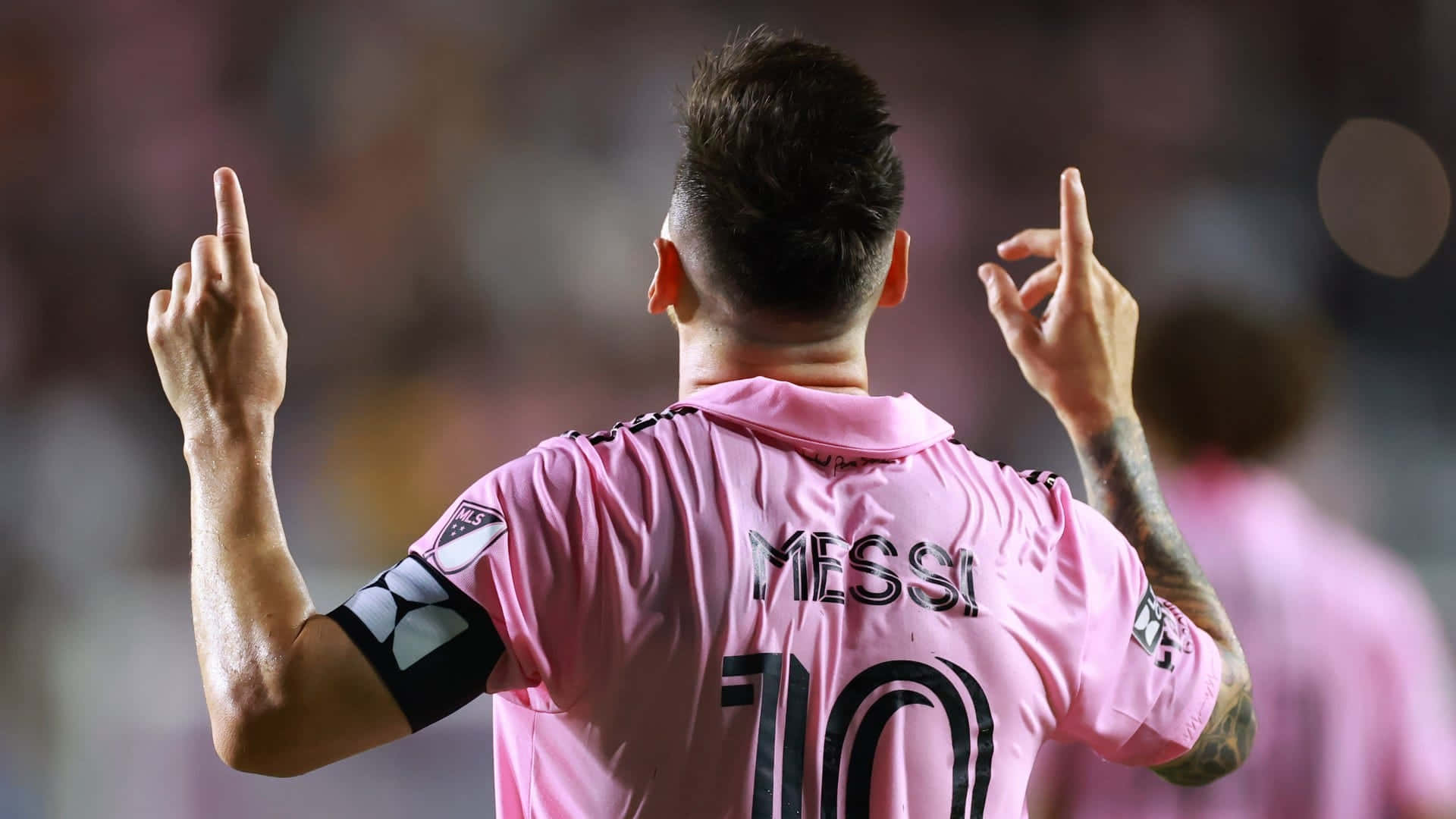 Messi Celebration Pink Jersey Number10 Wallpaper