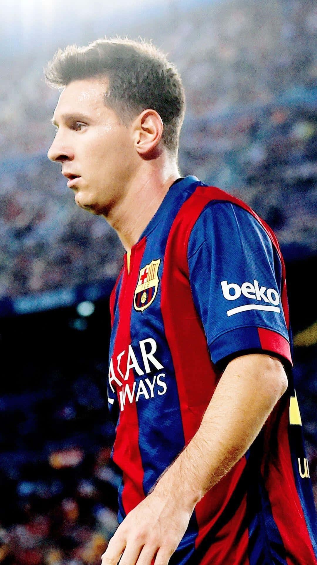 Entering Pitch Messi Iphone Wallpaper