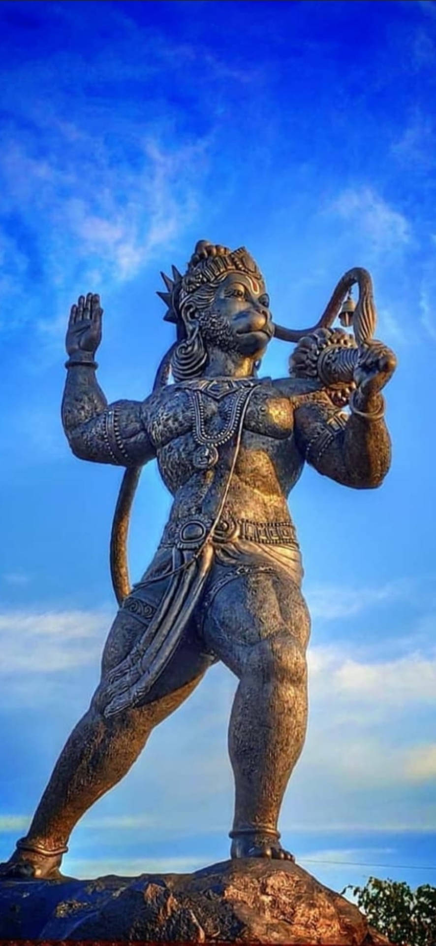 Metallisk Gud Hanuman Statue Wallpaper