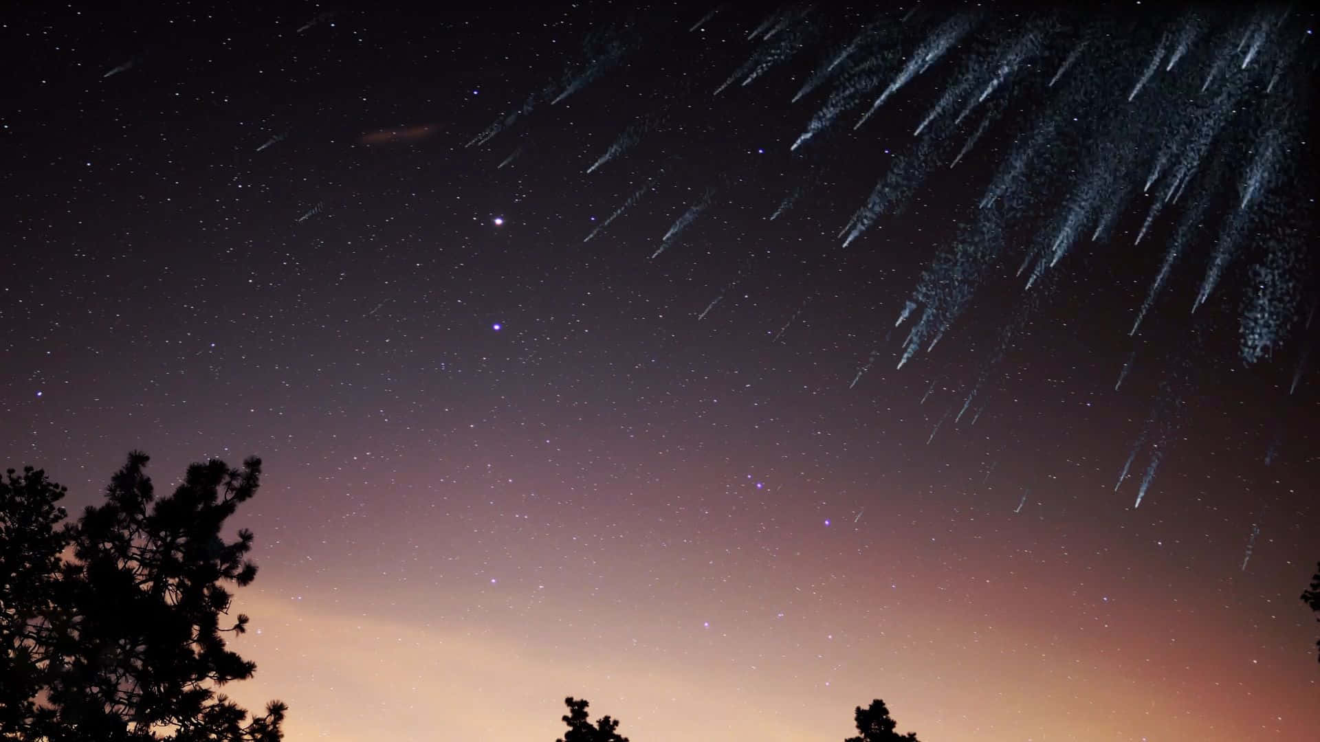 Get mesmerized by the trails of a blazing meteor