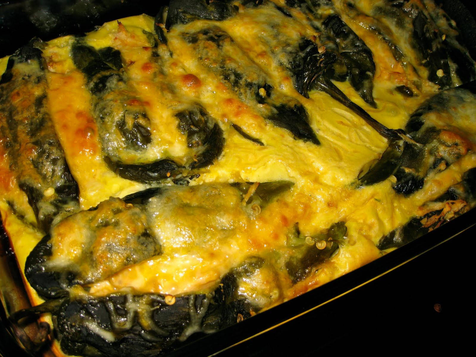 Mexican Cuisine Baked Chili Relleno Close Up Shot Wallpaper