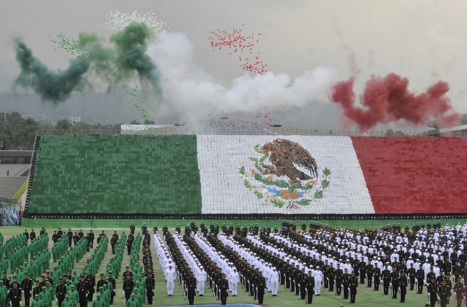 Bandiera Del Messico Sulla Parata Militare Sfondo