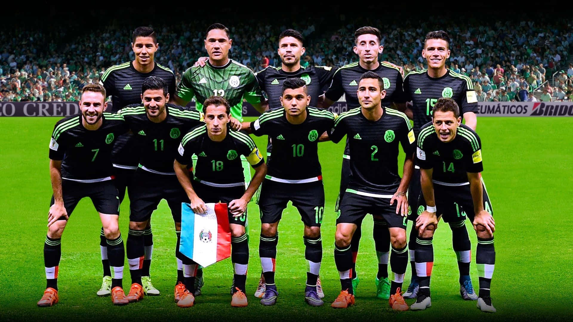 Mexican soccer team proudly showing off their national pride. Wallpaper