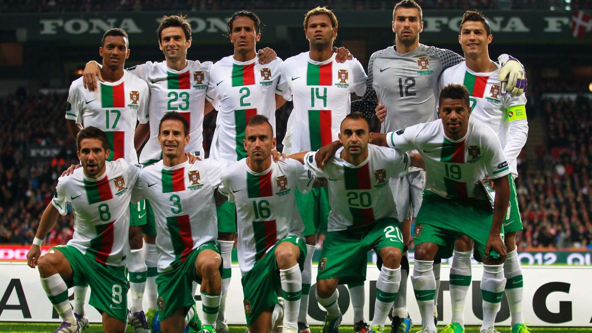 Team Iconic Players Mexico Soccer Wallpaper