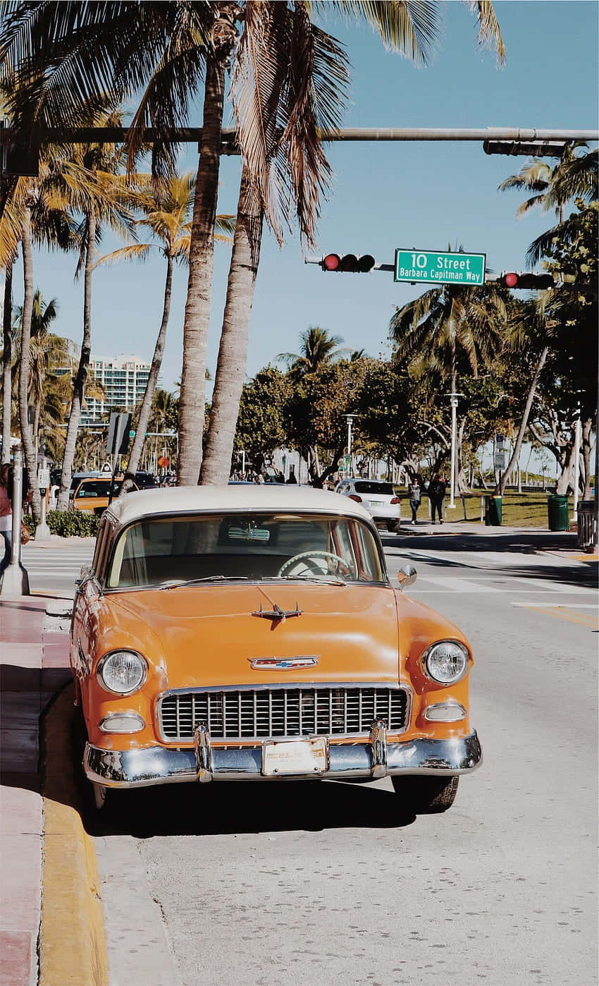 Miami Beach Vintage Car Wallpaper