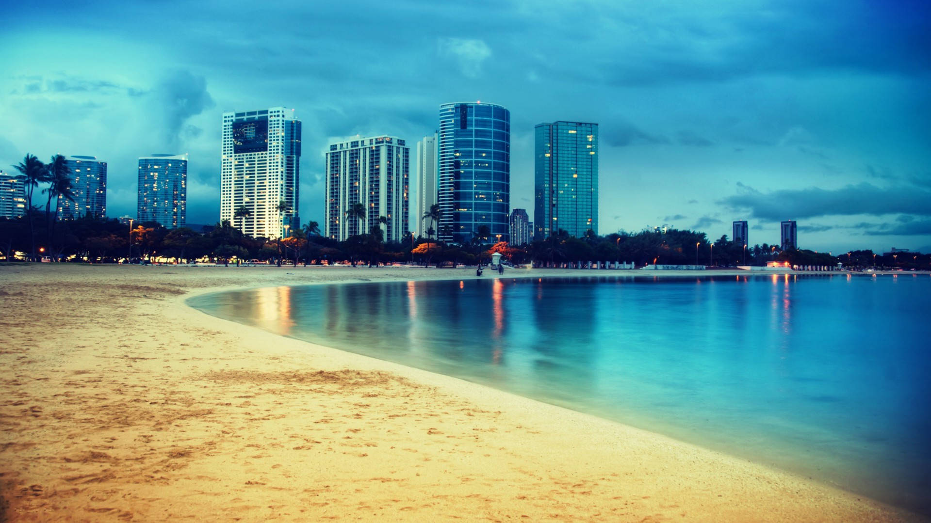 Miami City On The Beach View Wallpaper