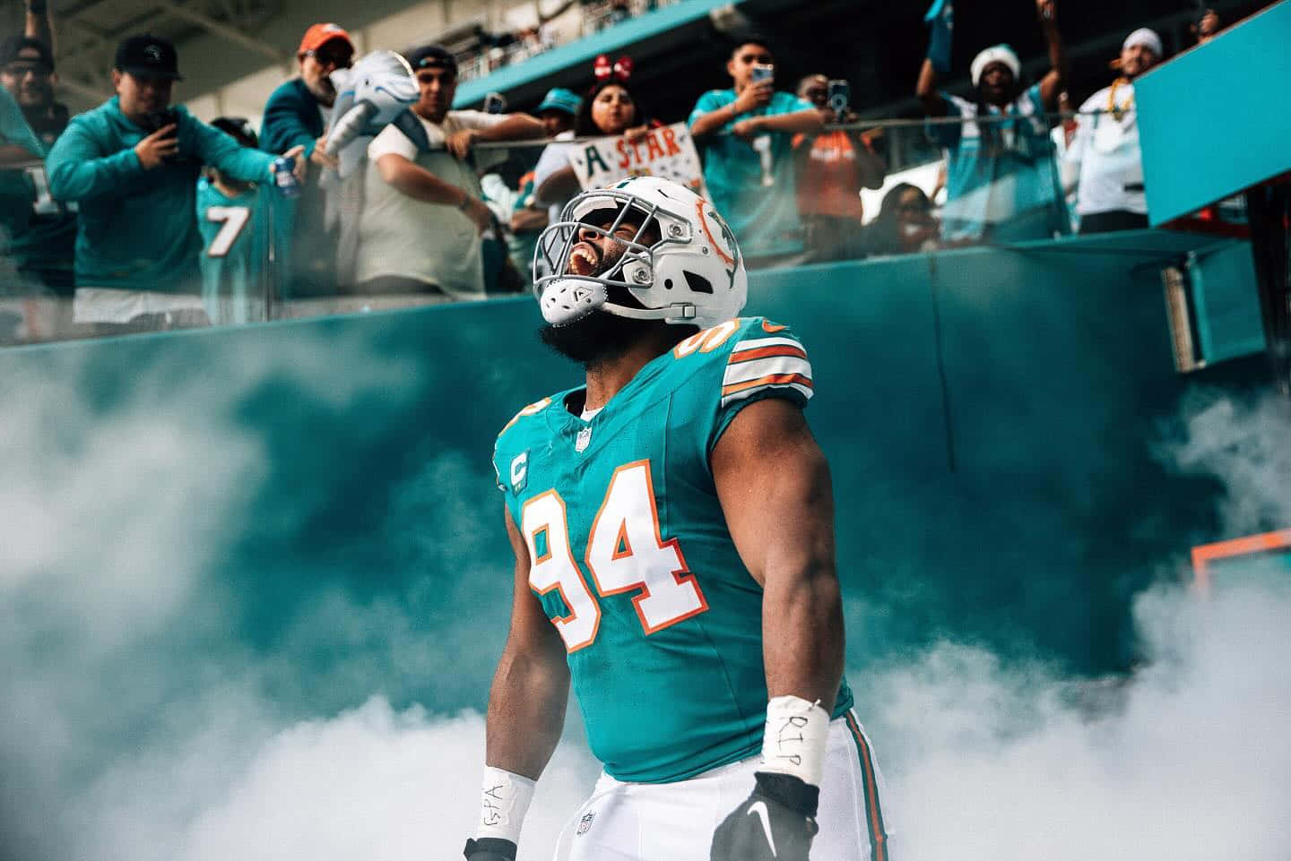 Miami Dolphins Player Entrance Wallpaper