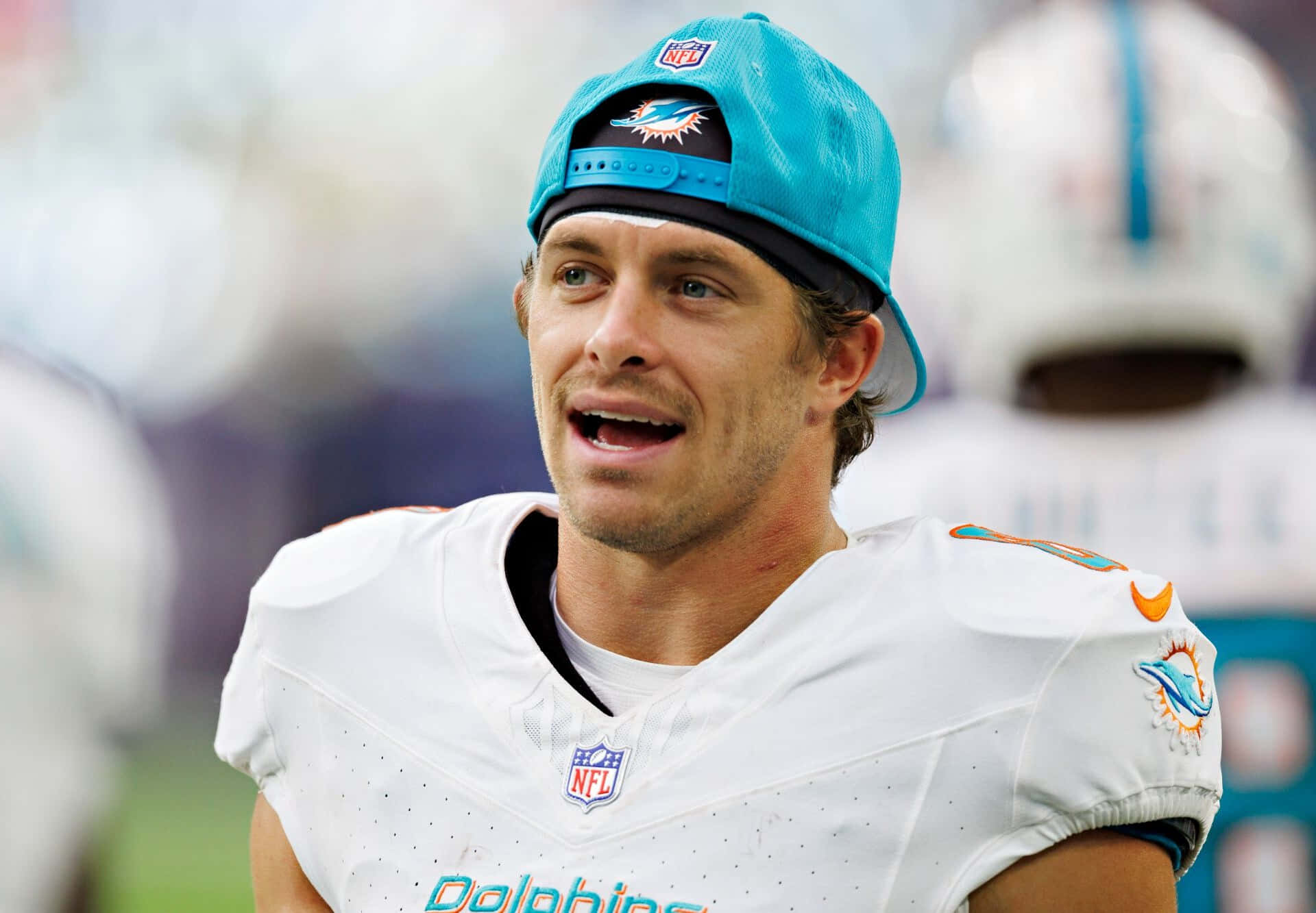 Miami Dolphins Player Sideline Candid Wallpaper