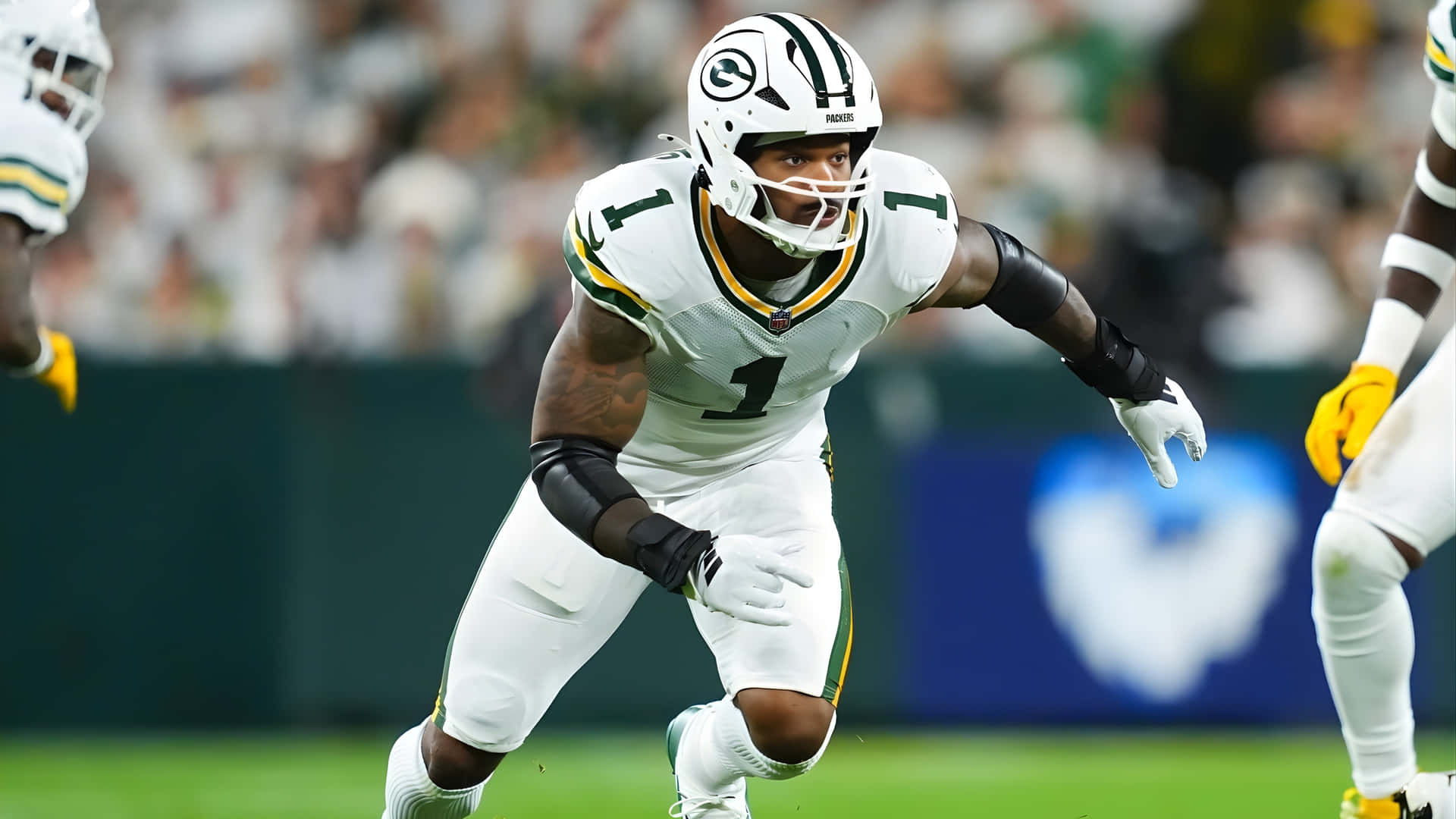 Micah Parsons Defensive Action Wallpaper