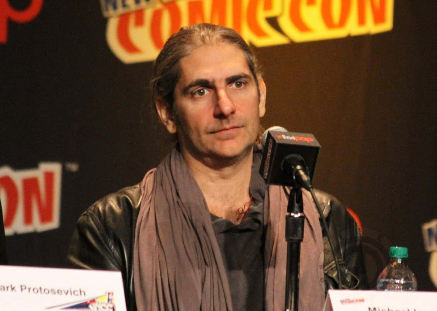 "Award-winning actor Michael Imperioli captured in a thoughtful pose" Wallpaper