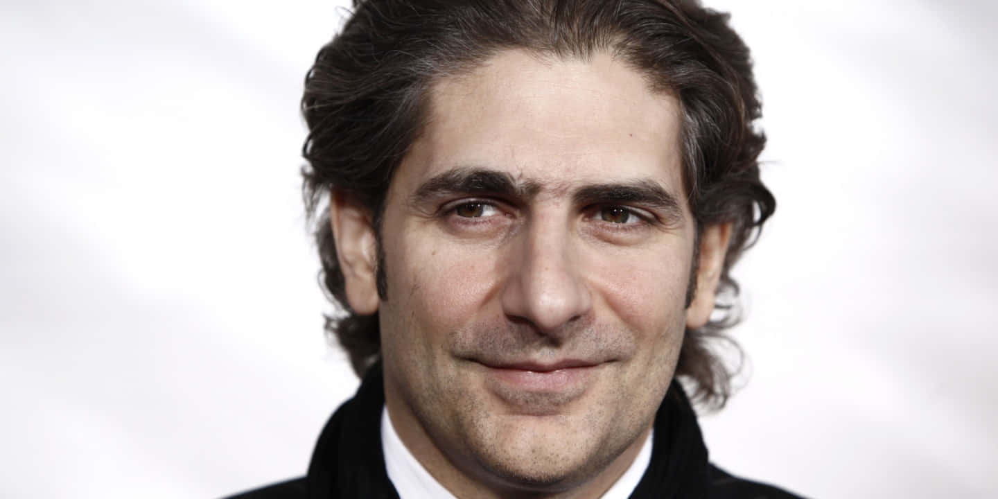 Elactor Michael Imperioli Ingresa A La Alfombra Roja. Fondo de pantalla