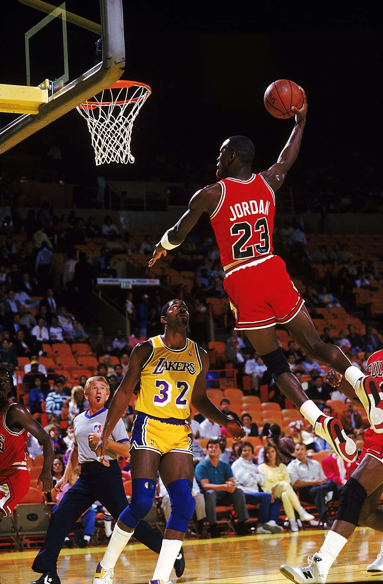 Consiguea La Leyenda Michael Jordan En Tu Iphone Fondo de pantalla