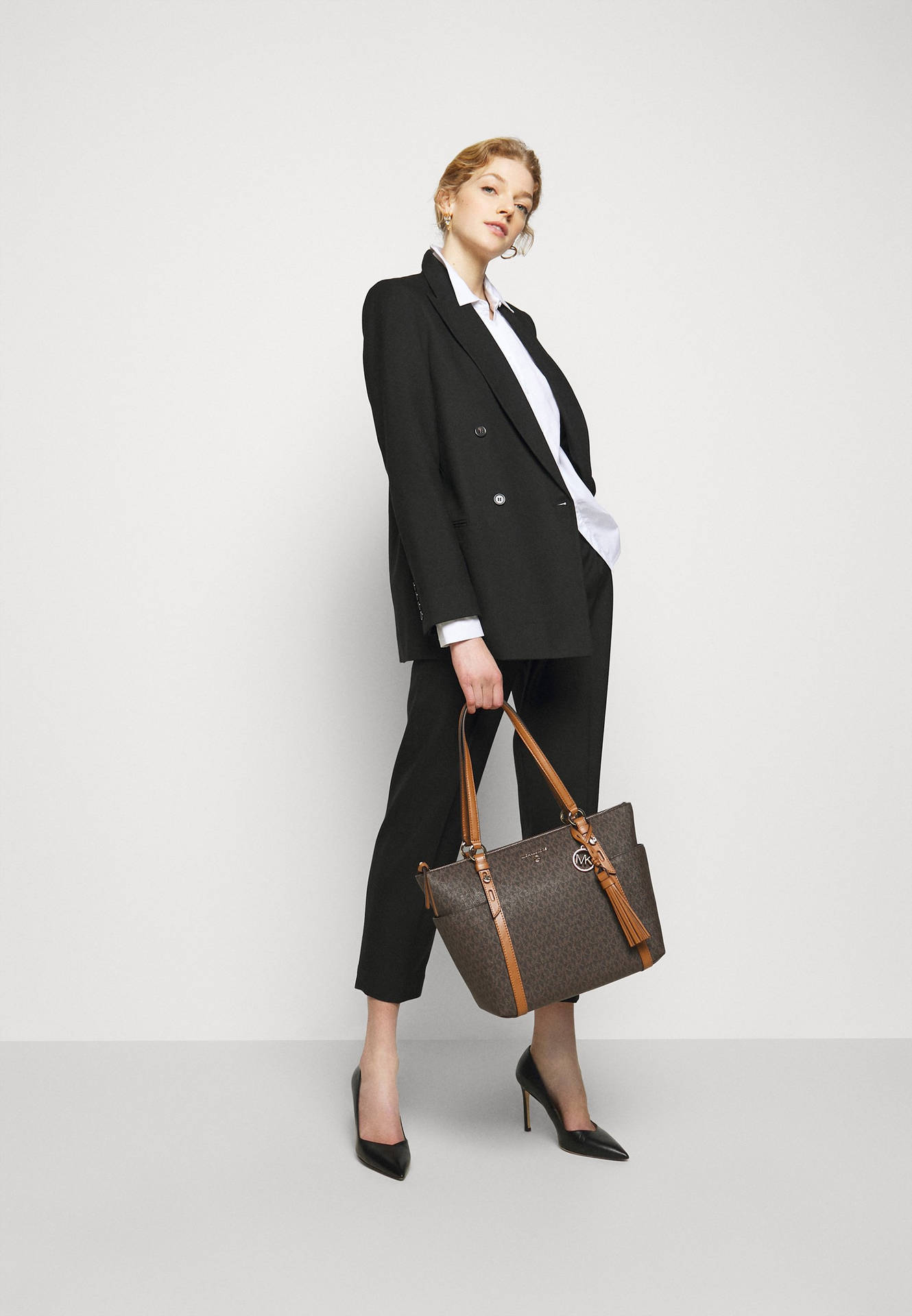 Michael Kors Bag With Female Model
