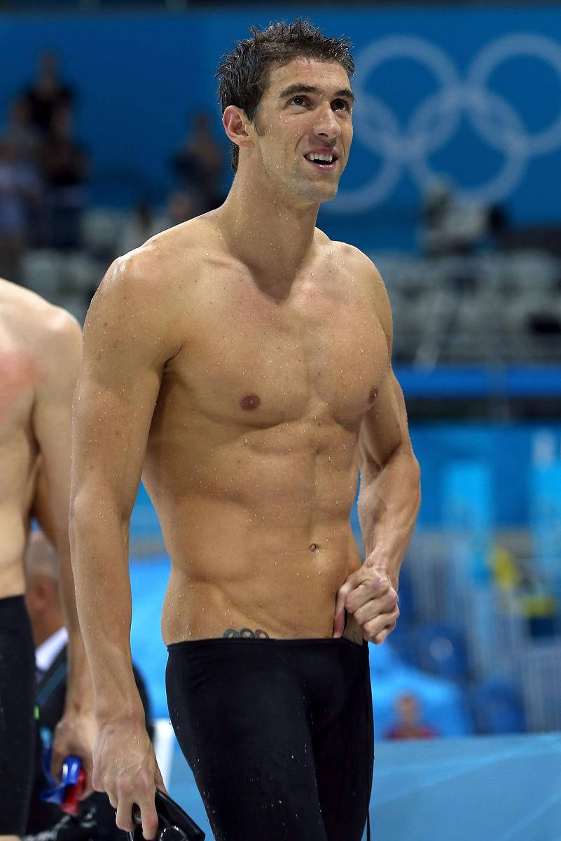 Michael Phelps Efter Svømning Wallpaper