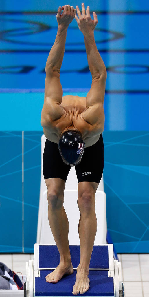 Ofundo De Tela Ou Papel De Parede De Michael Phelps Mergulhando. Papel de Parede