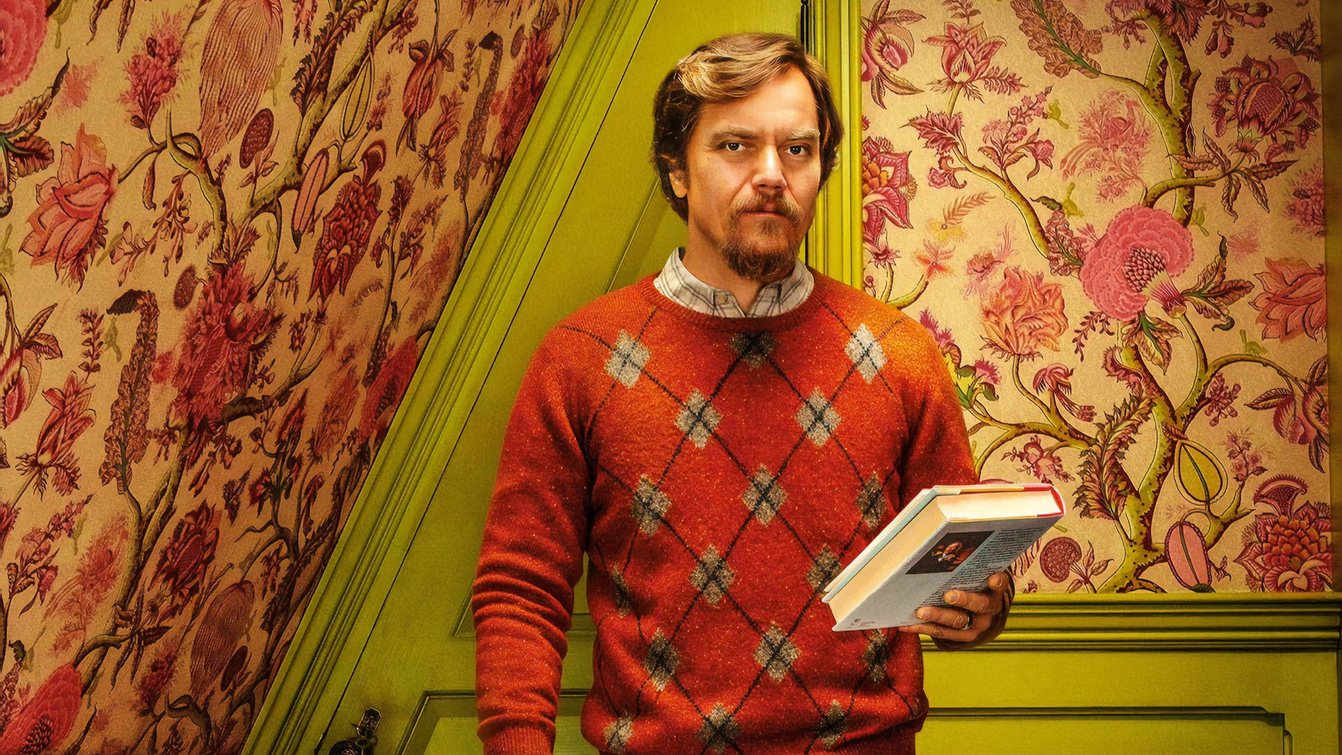 Michael Shannon In Floral Painted Room Wallpaper