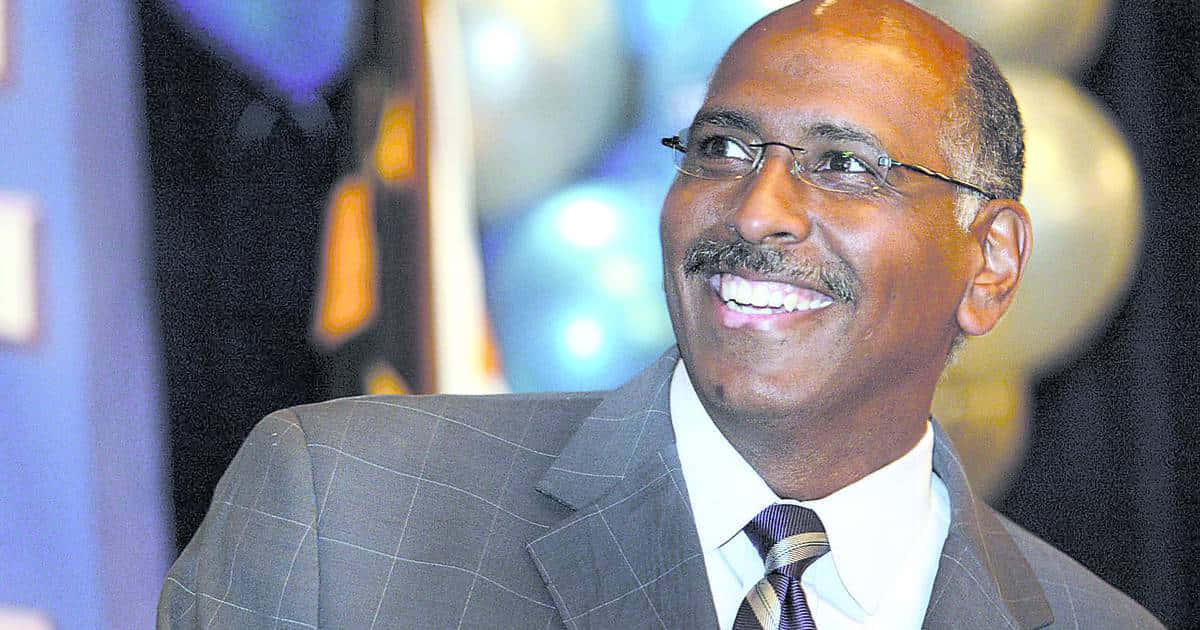 Michael Steele At Political Event Wallpaper