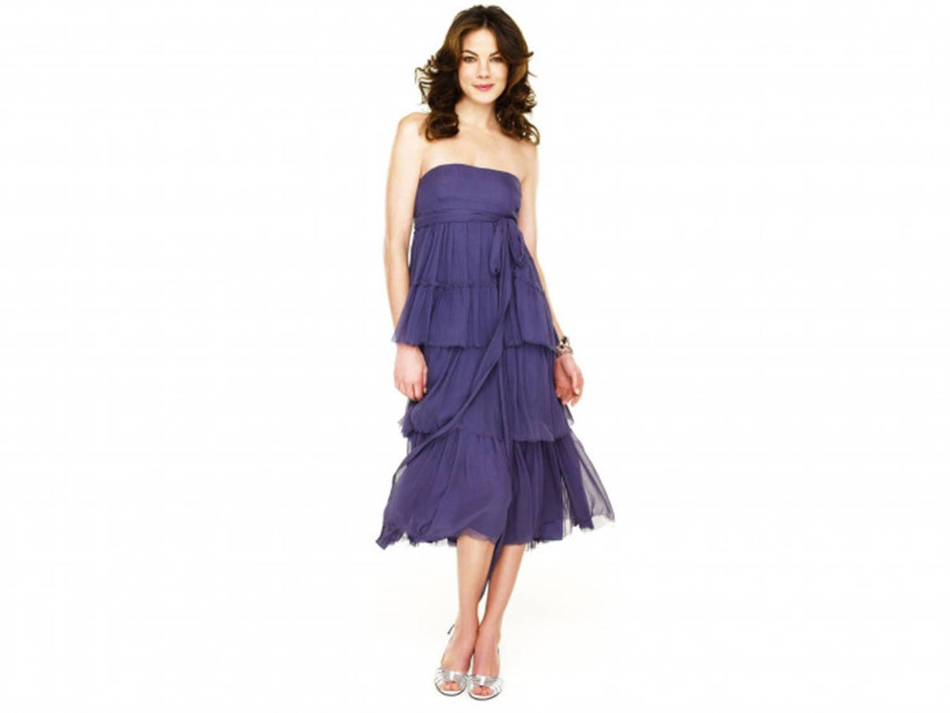 Michelle Monaghan Purple Flowing Dress Wallpaper
