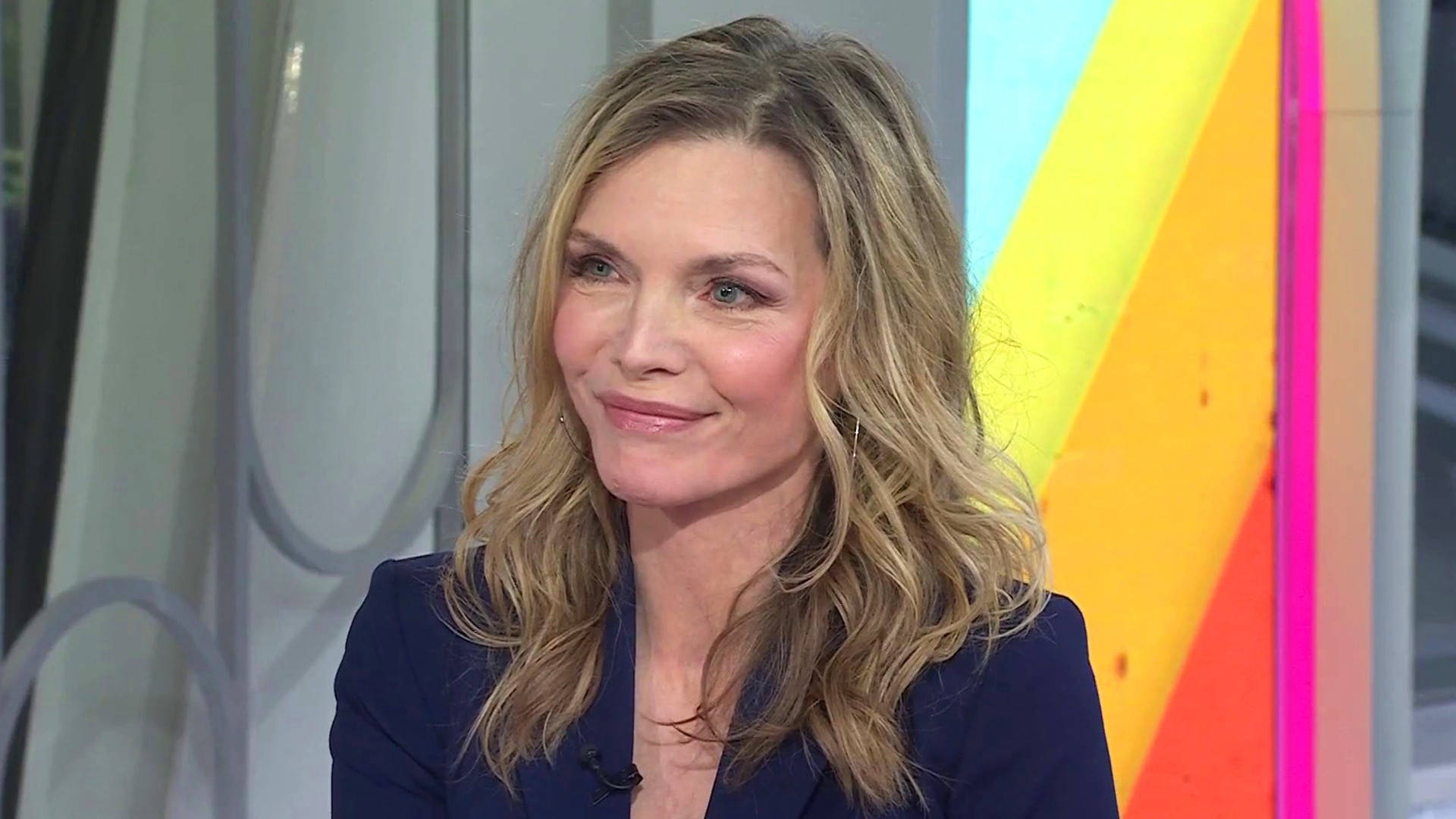 Hollywood star Michelle Pfeiffer in an interview on "The Today Show". Wallpaper