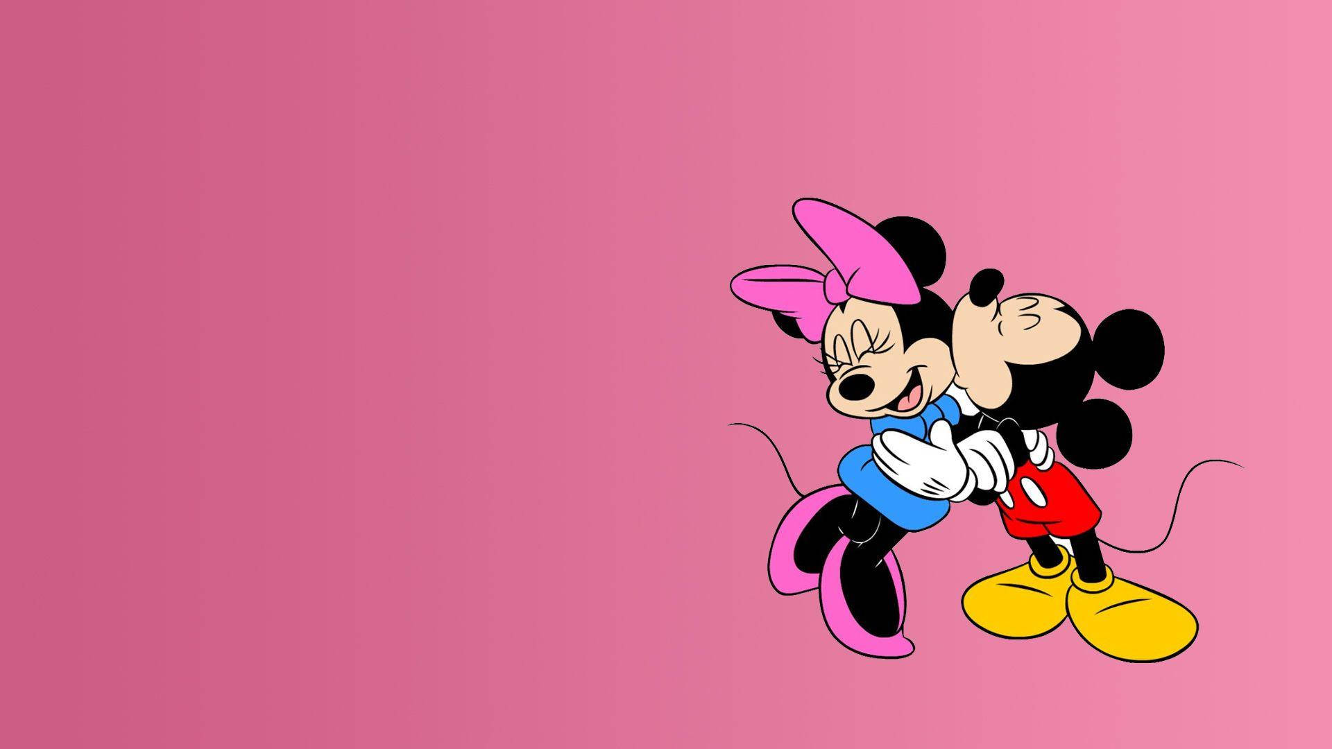 Mickey And Minnie Mouse Cuddle Wallpaper