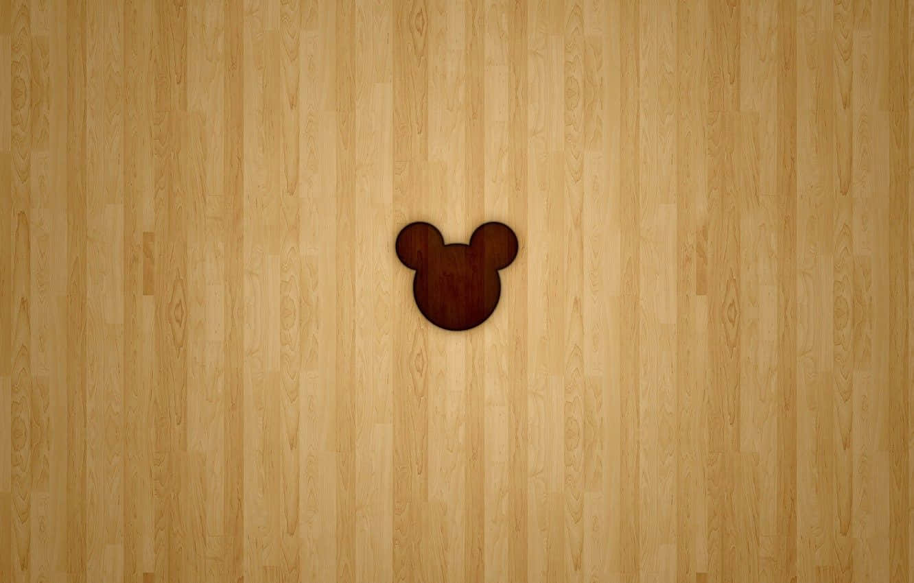 Mickeymaus Ohren Im Holz-hintergrund Wallpaper