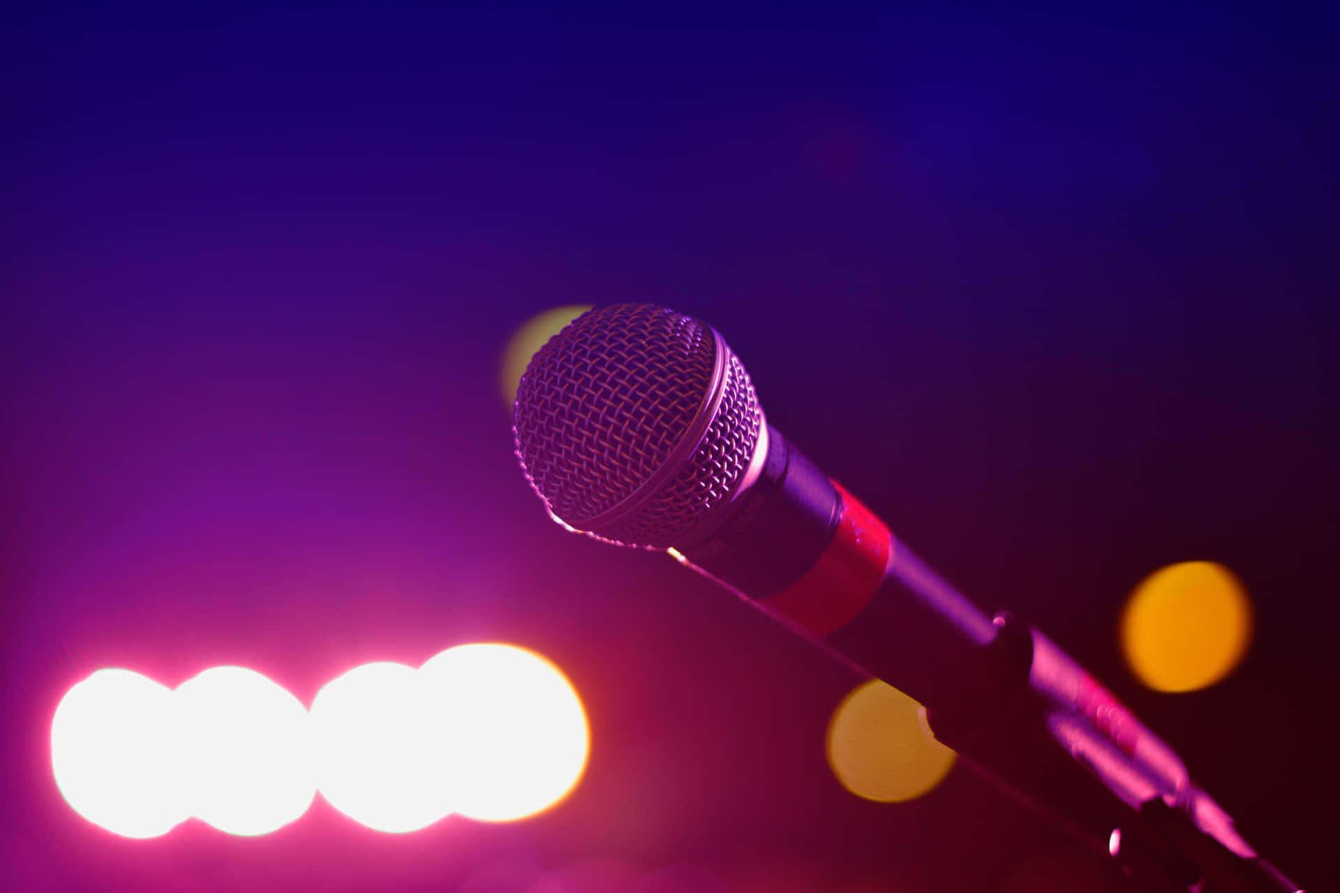 Microphone And The Stage Lights Wallpaper
