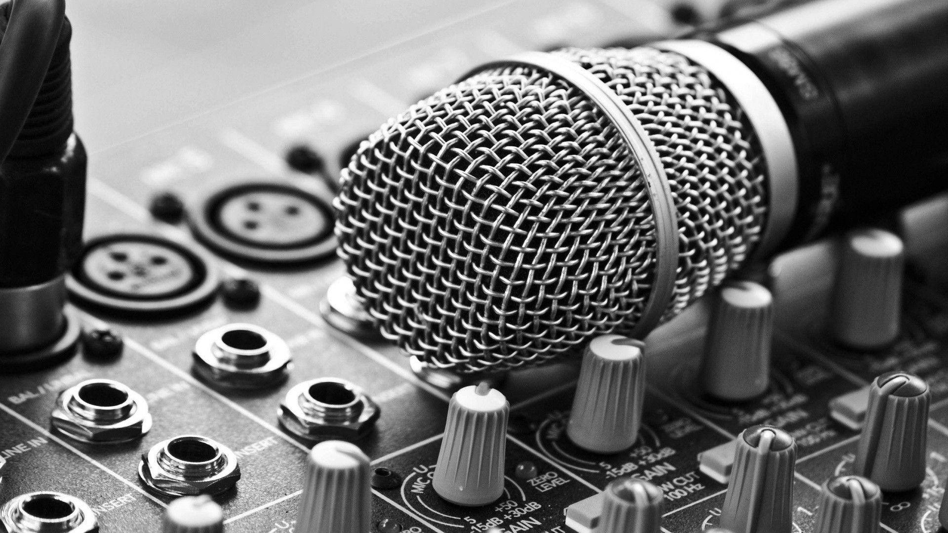 Microphoneand Sound Mixer Equipment SVG