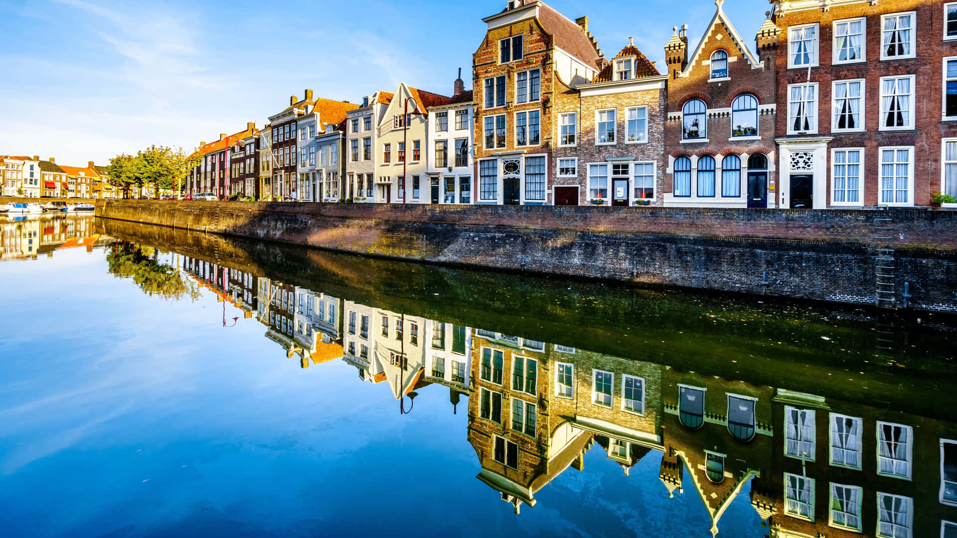 Middelburg Canal Reflections Wallpaper