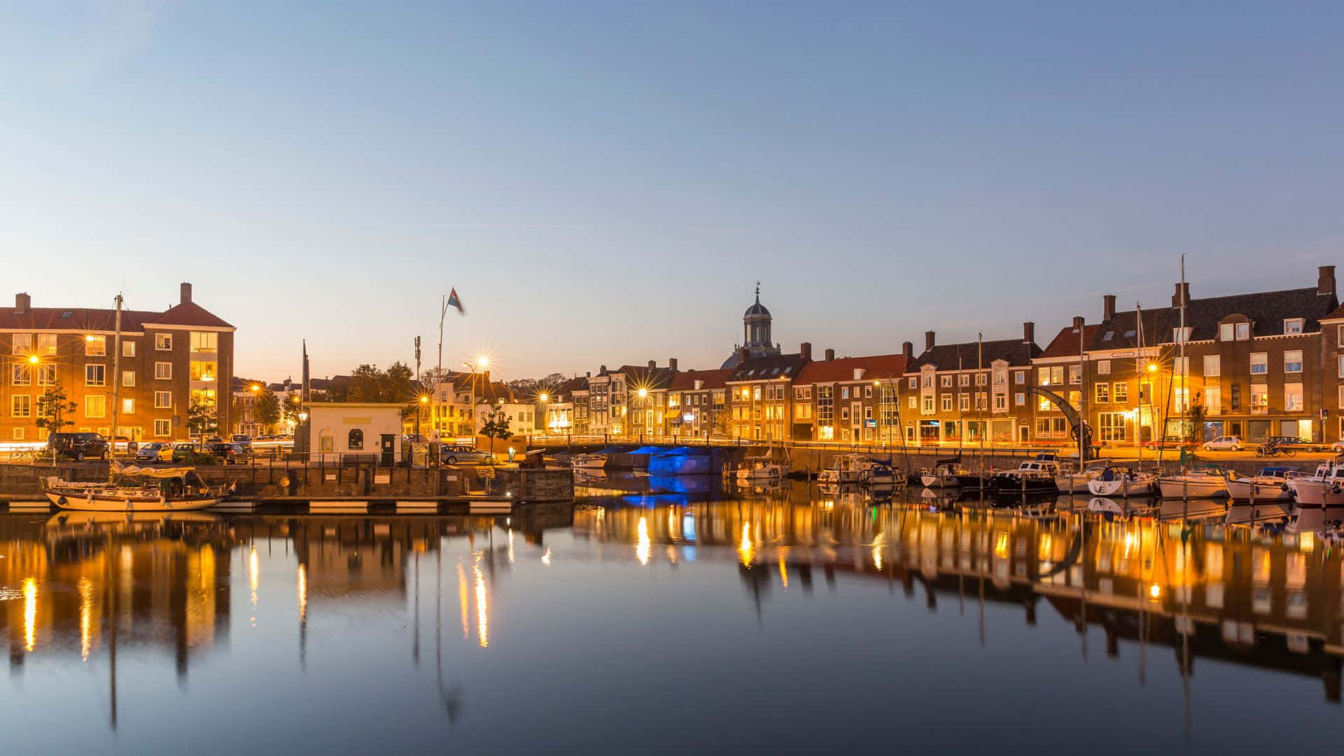 Middelburg Waterfront Twilight Reflections Wallpaper