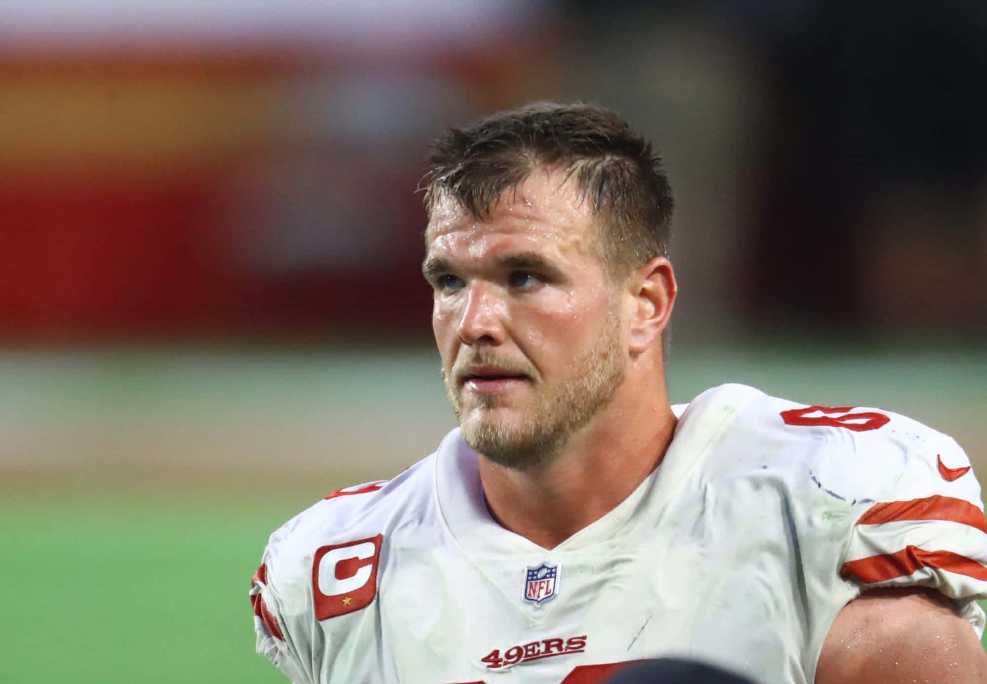 Mike Mcglinchey En Action Sur Le Terrain Fond d'écran