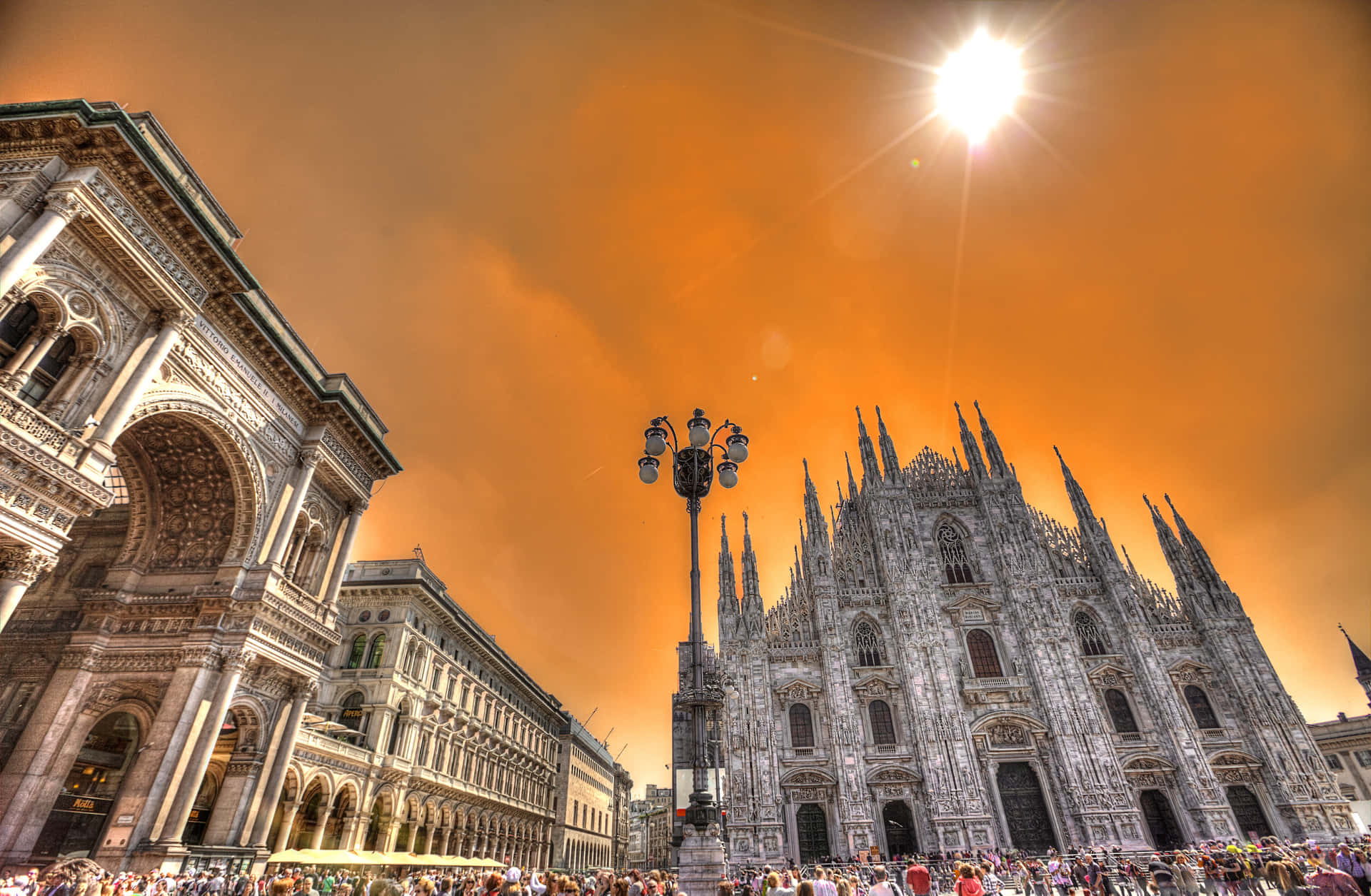 Milan Cathedral Against A Stunning Sun Wallpaper